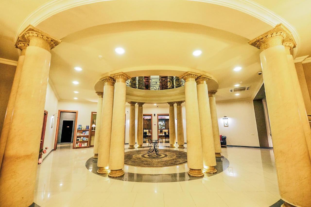 โรงแรมแอสทอเรีย ทบิลิซี Tbilisi ภายนอก รูปภาพ
