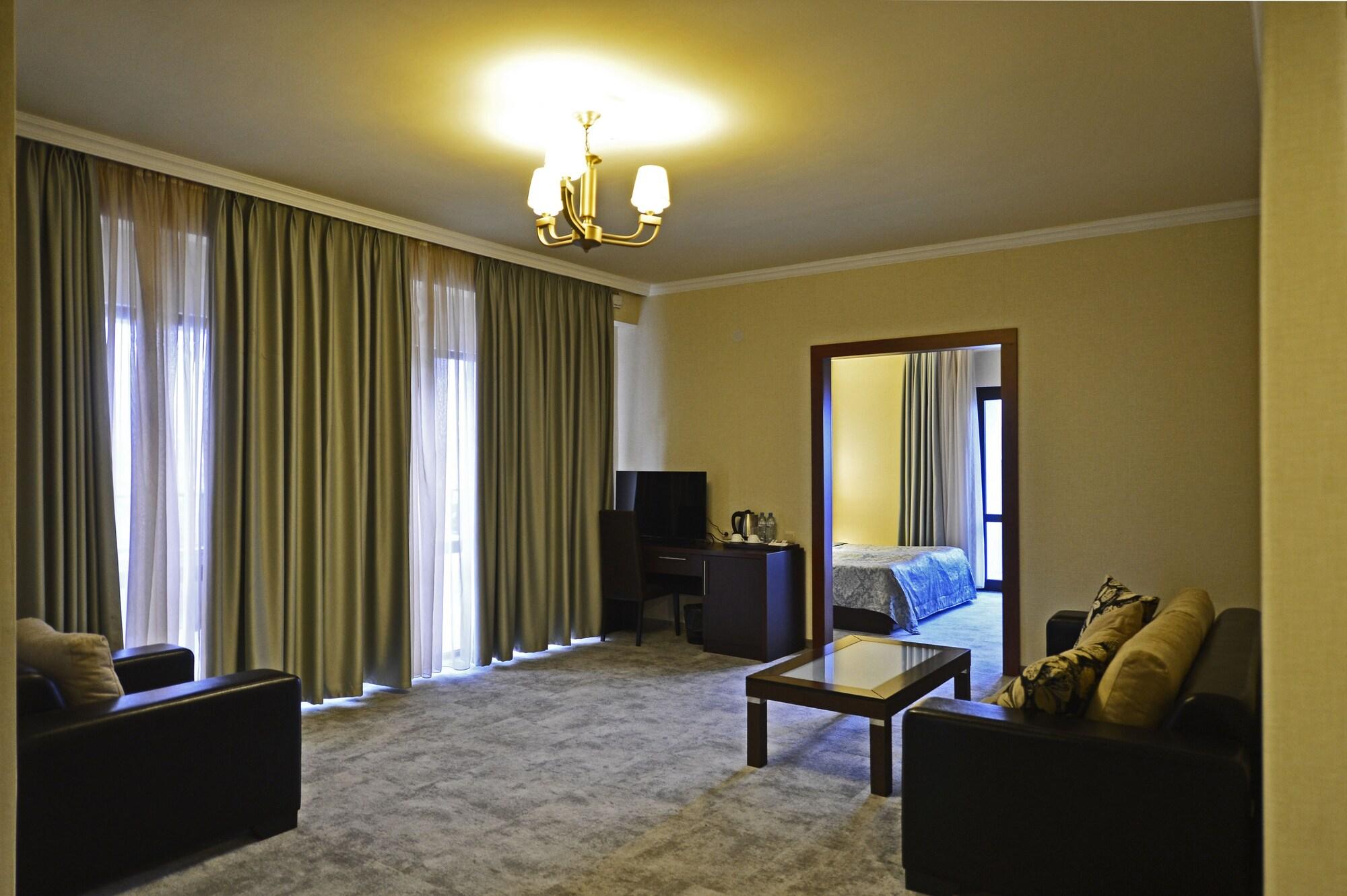 โรงแรมแอสทอเรีย ทบิลิซี Tbilisi ภายนอก รูปภาพ