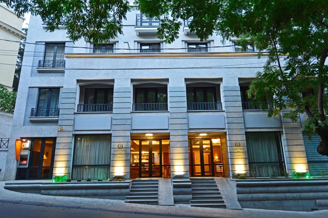 โรงแรมแอสทอเรีย ทบิลิซี Tbilisi ภายนอก รูปภาพ